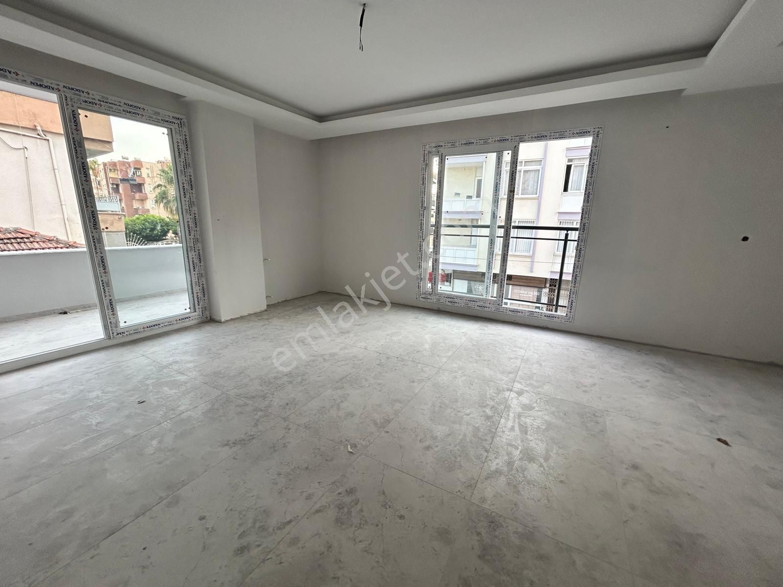 Şehitishak Mahallesinde Tarsus Ck Emlak'tan 100 M2 2+1 Satılık Daire
