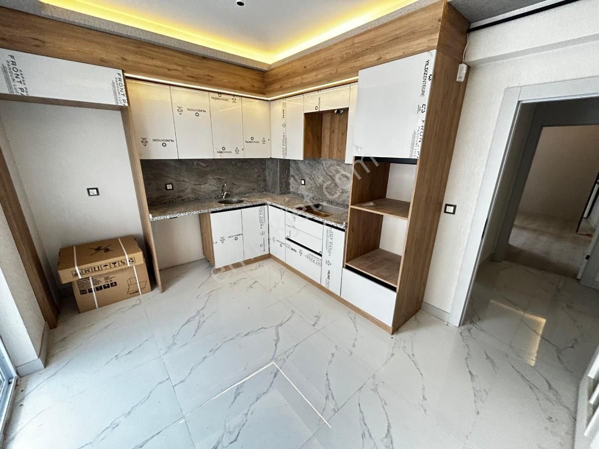 Sincan Plevne Mah 4+1 Full Yapı G.odalı E.banyolu Sıfır Daire