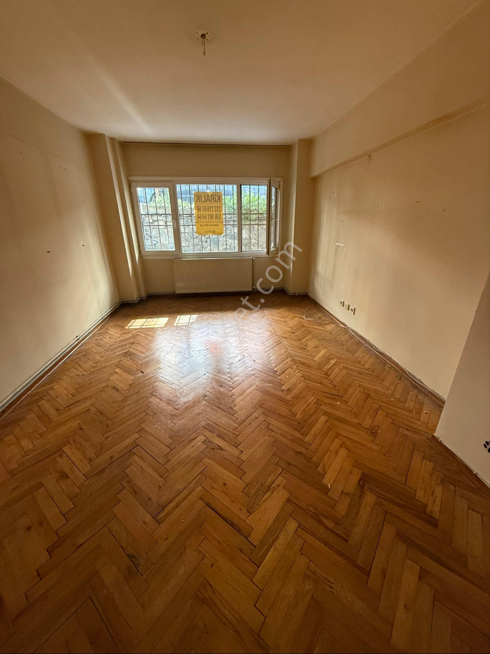 Fulyada Kiralık 1+1 Kombili 60 M2 Giriş Daire