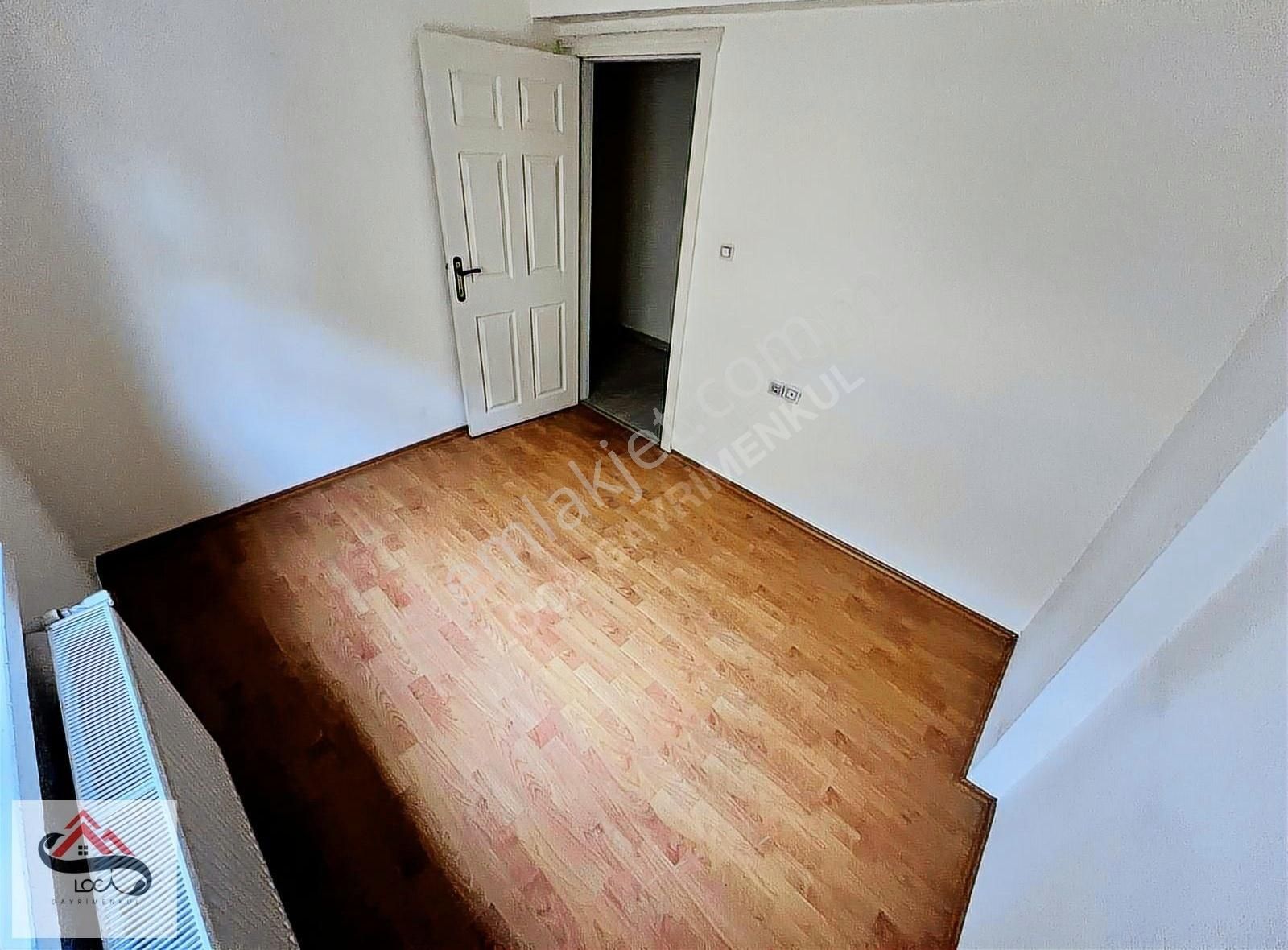 Esertepe Taşlı Sokakta Ara Kat 3+1 Ön Cephe Kiralık
