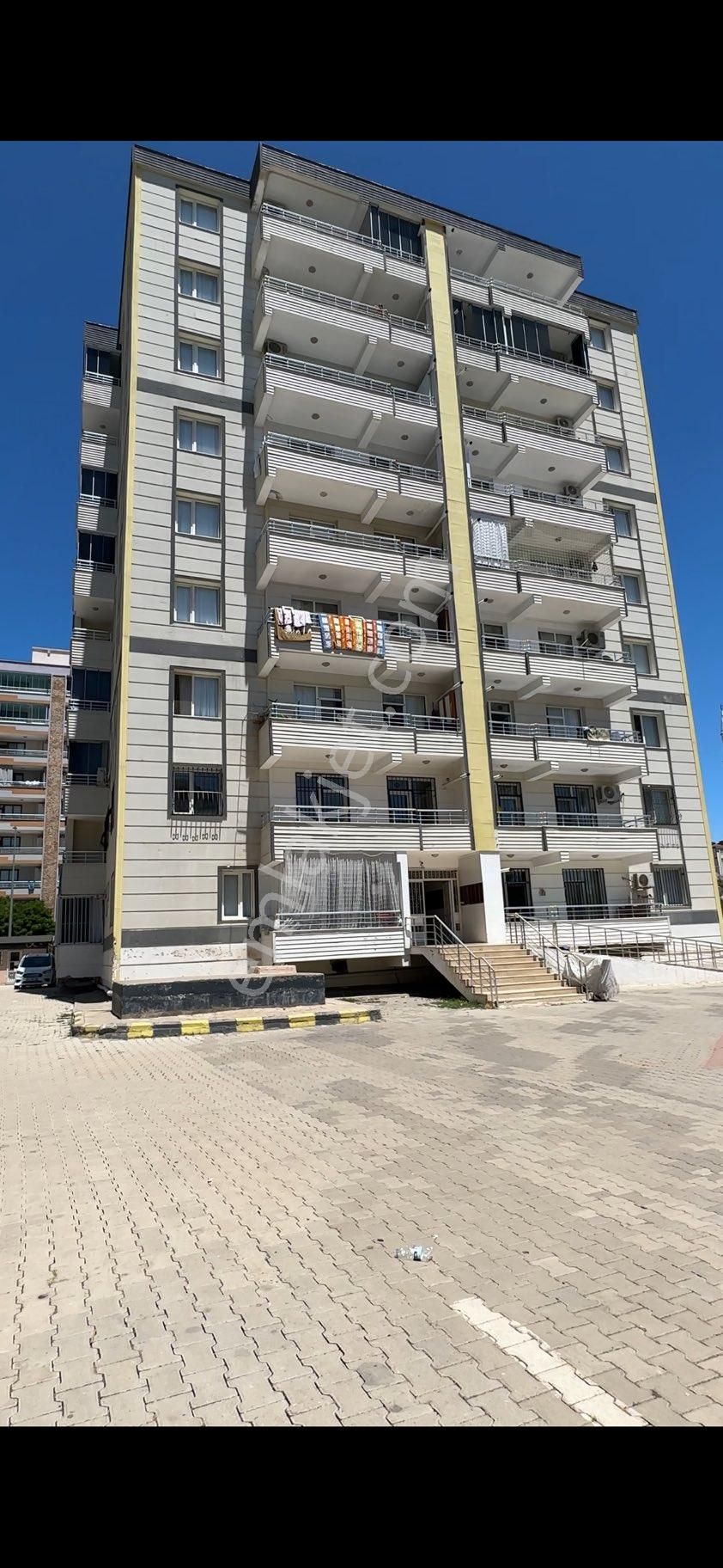 Erdem Gayrimenkulden Bağcılar Doğum Hastahanesi Arkası 3+1 Daire