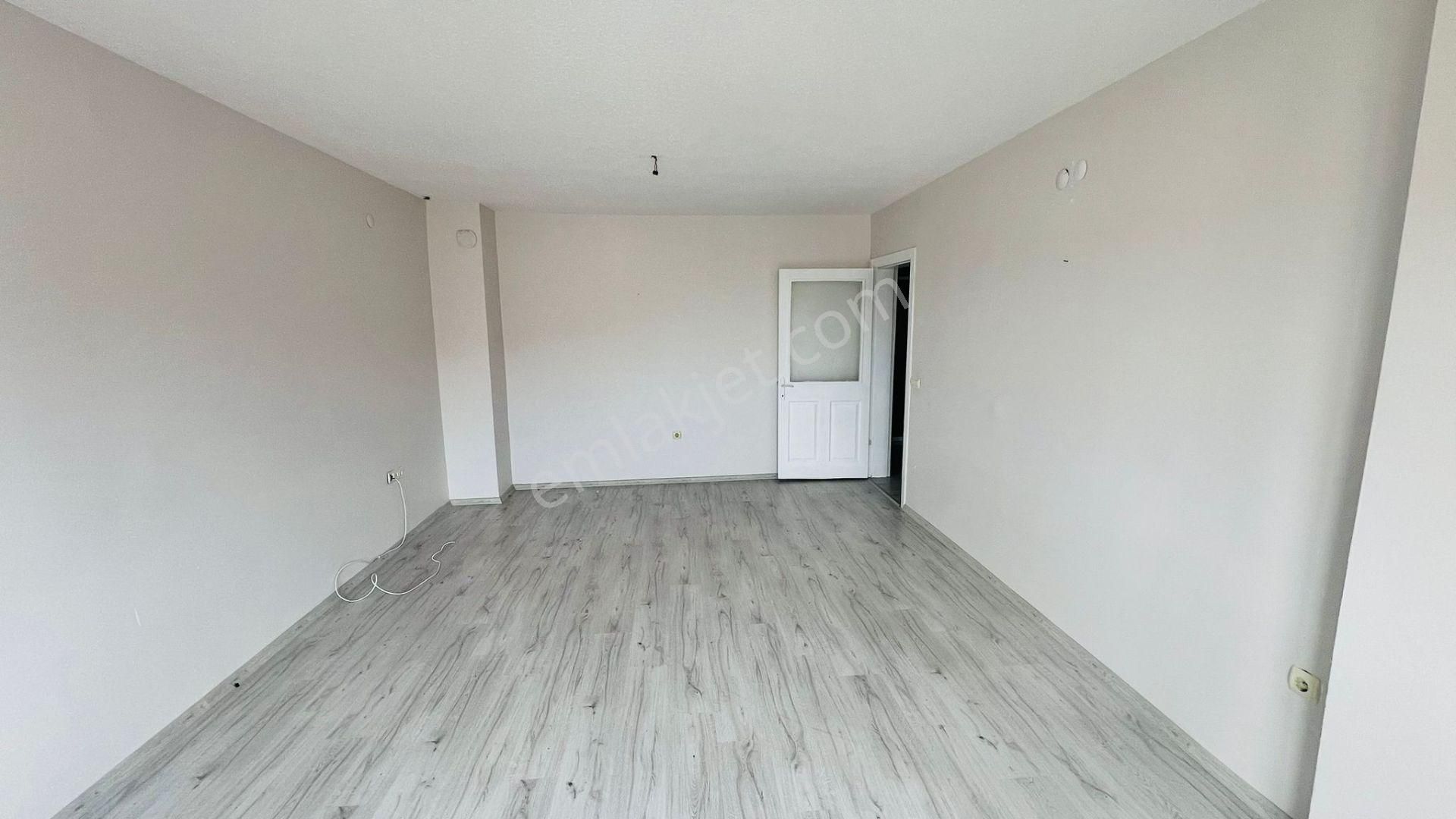 Toki Girişi 112 M2 Pazaryeri Karşısı Ful Yapılı Satılık Daire - Görsel 4