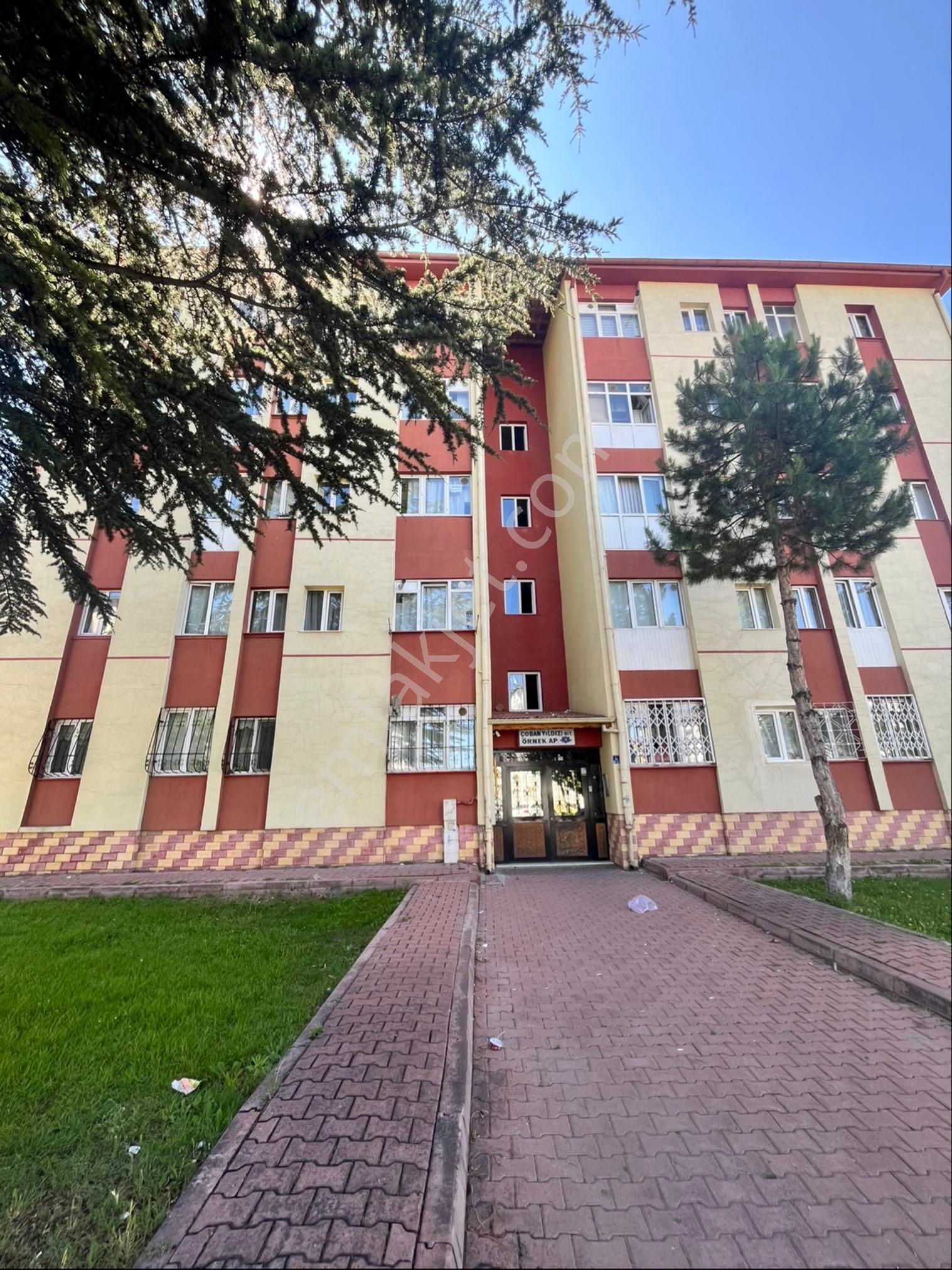 Anbarda 3+1 Eşyalı Kiralık Daire