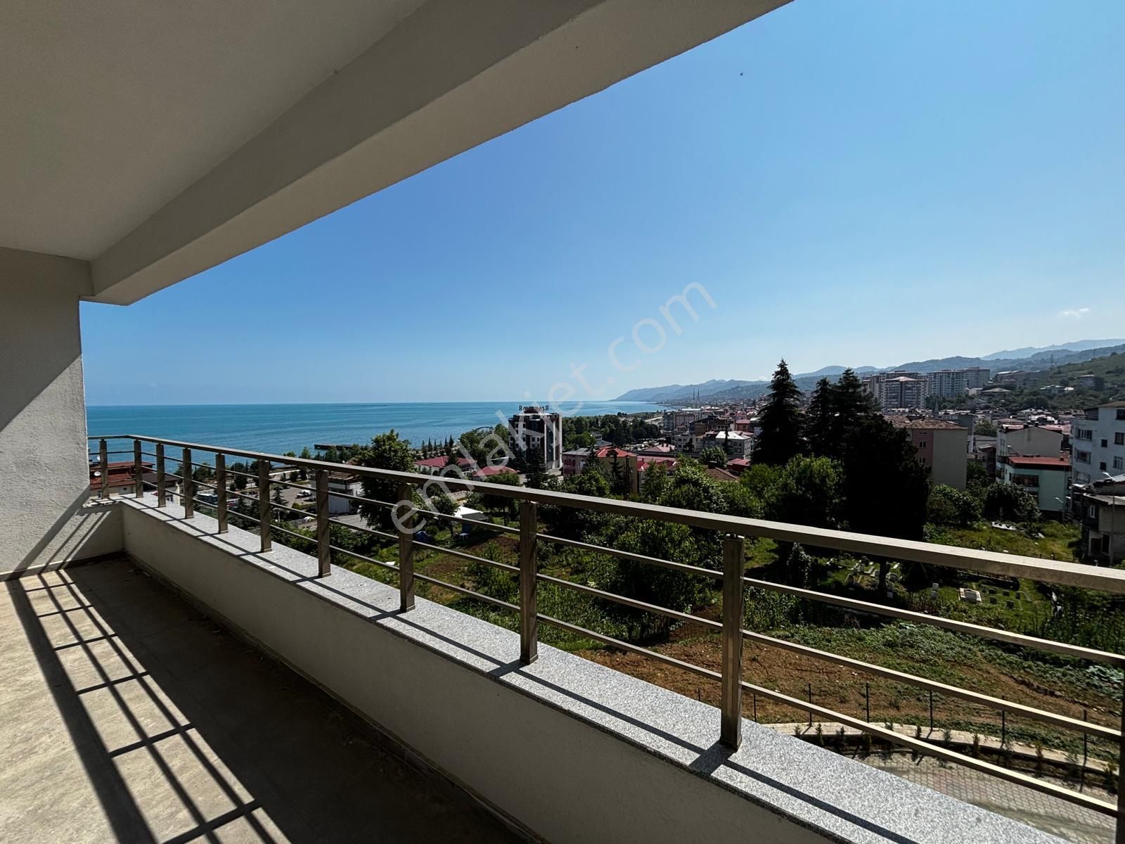 Çarşı Mah. Bahadıroğlu Sitesi Satılık 4+1 180 Metrekare Daire