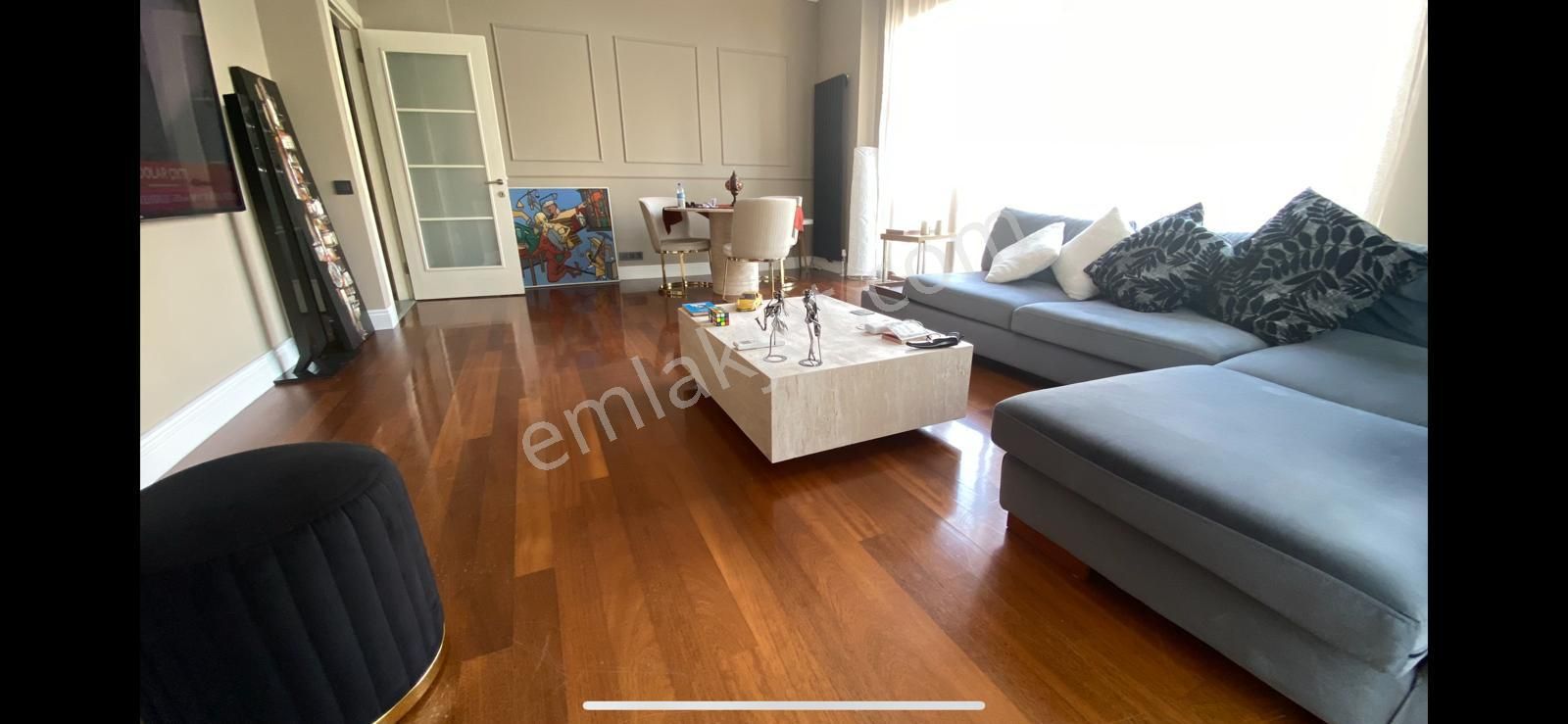 Caddebostan Sahilde 2,5+1, Net 96m2 Kapalı Garaj Ve Depo Alanı - Görsel 3