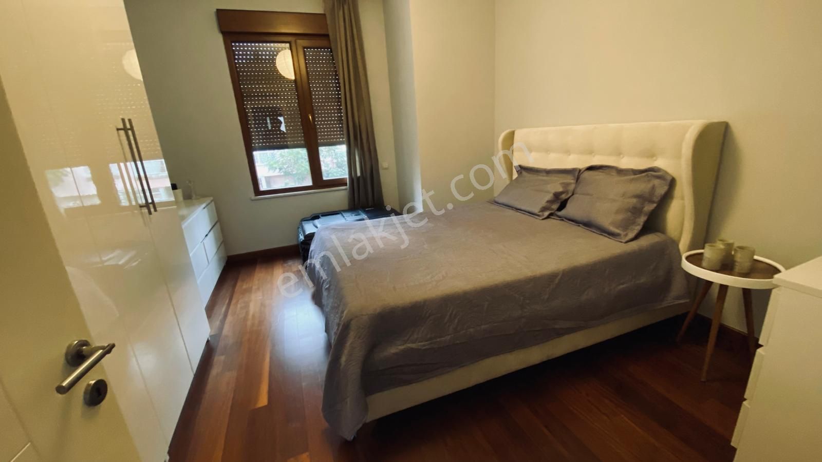 Caddebostan Sahilde 2,5+1, Net 96m2 Kapalı Garaj Ve Depo Alanı - Görsel 9