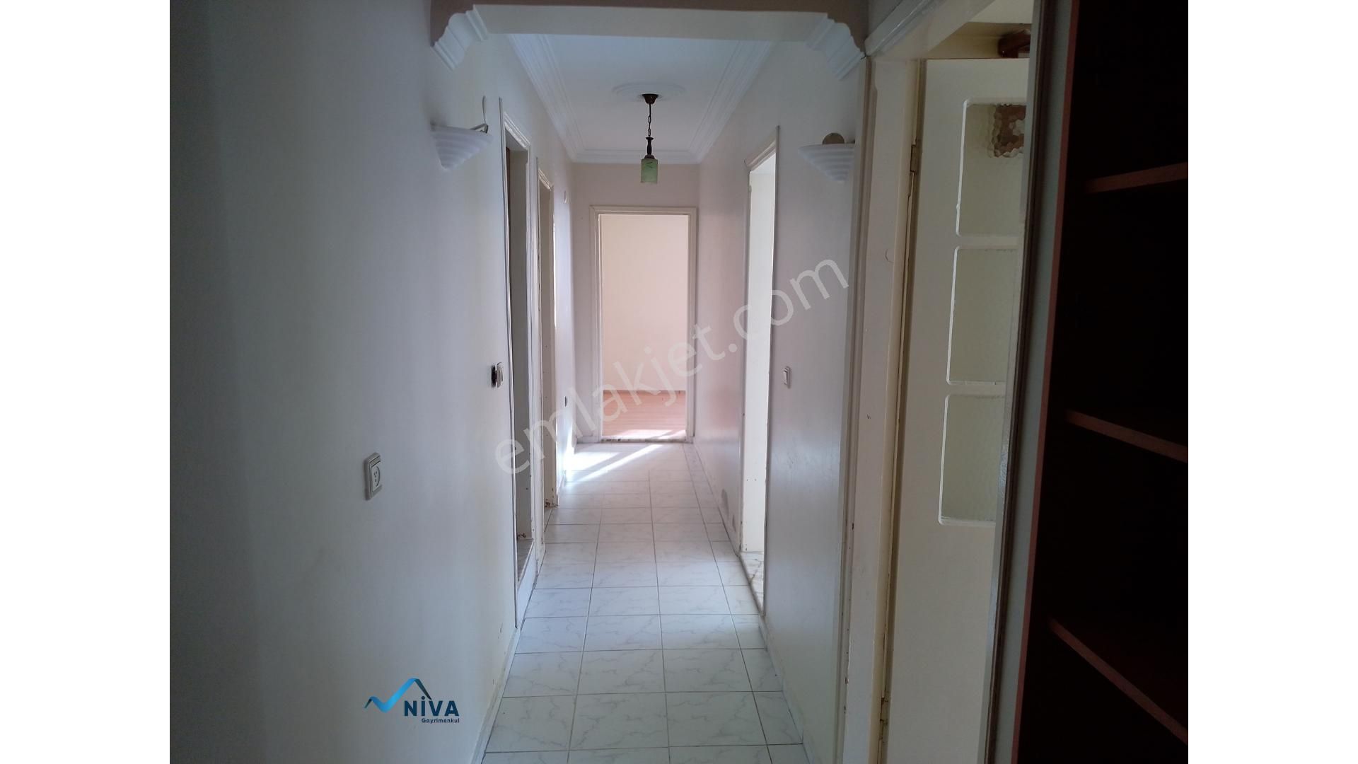 Kuşadası İkiçeşmelik Mah. 2+1 Kaçırılmayacak Kelepir Daire - Görsel 5