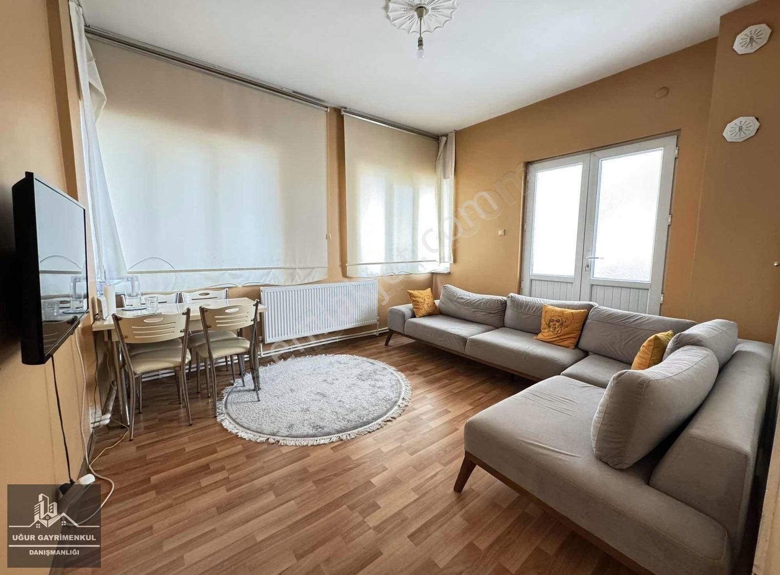 Uğur Gayrimenkul'den Balıkpazarında Eşyalı 2+1 Kiralık Daire