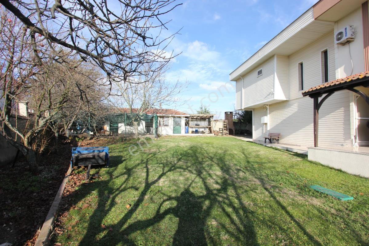 Çatalcada Müstakil Havuzlu Çift Katlı Havuzlu Villa - Görsel 30