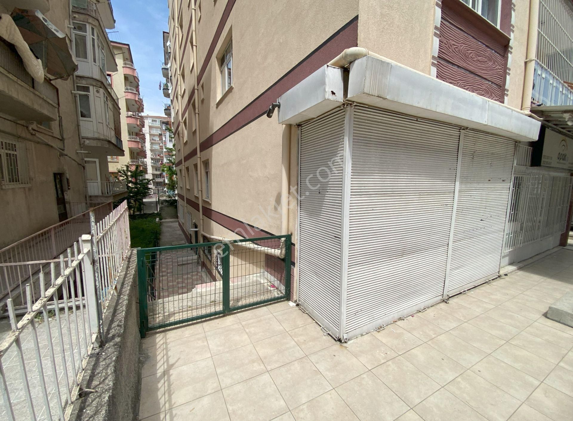 Yenimahalle Demetgülde Eşyalı Yapılı 1+1 Kiralık Daire