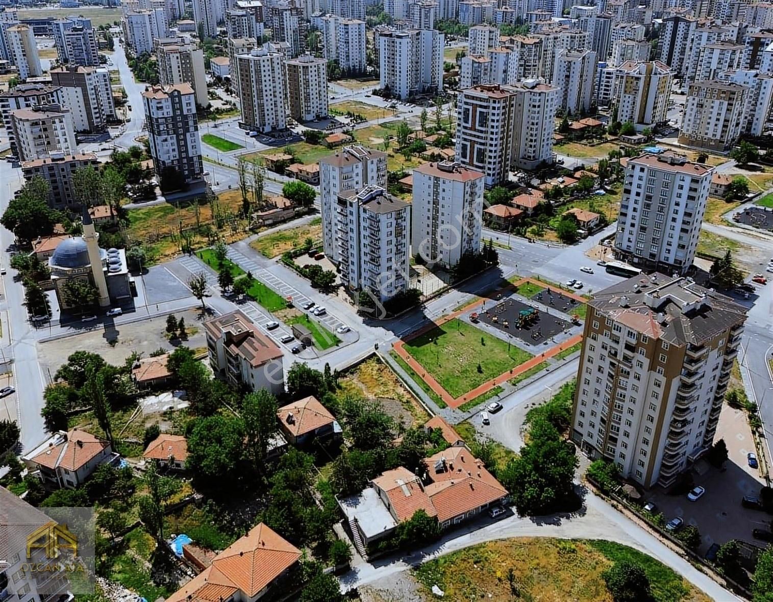 Özcan Ata'dan Yıldırım Beyazıt'da Uygun Fiyatlı Dükkan