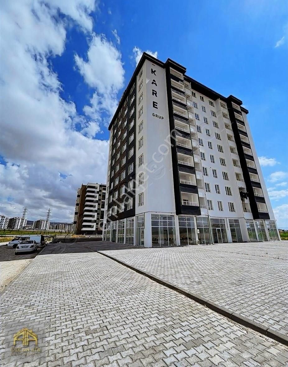 Özcan Ata'dan Şehir Hastanesi Karşısı 3+0 Daire