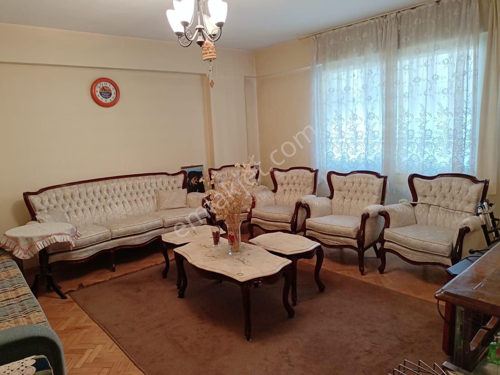 Yatırımlık Merkezi Konumda 2+1 Satılık Daire