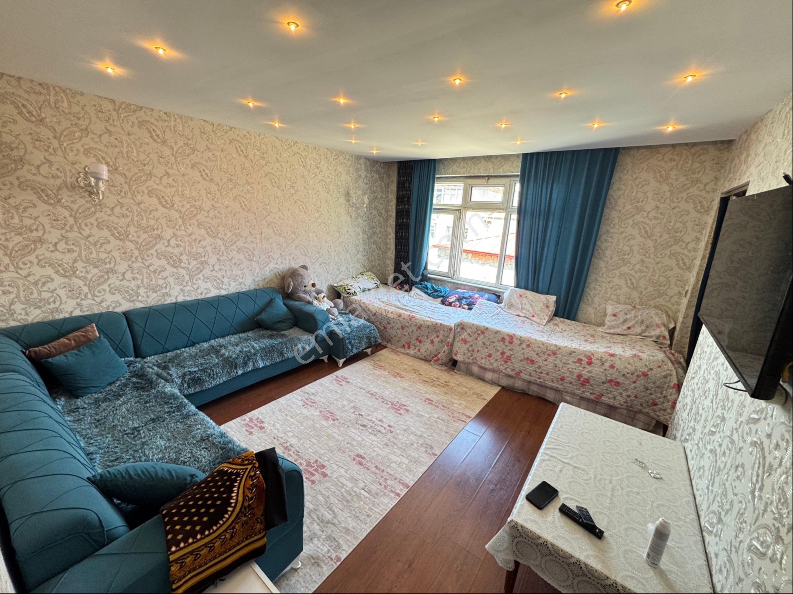 Furkan Emlaktan Çiftlik Mh 5+1 300m2 3.kat Asansörlü Caddeye Cephe Krediye Uygun Fırsat Daire - Görsel 7