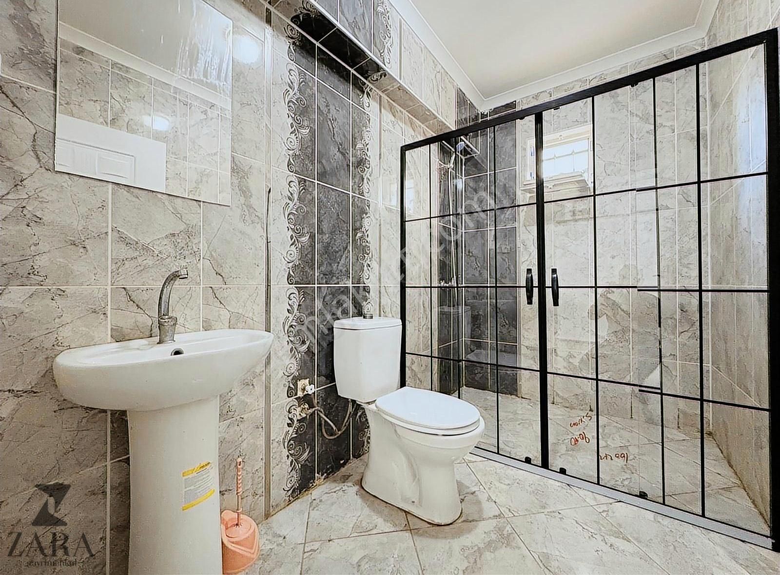▄zara▄1080 Cd Üzeri Kat Konumunda Açık Cepheli 3+1 135m² Daire