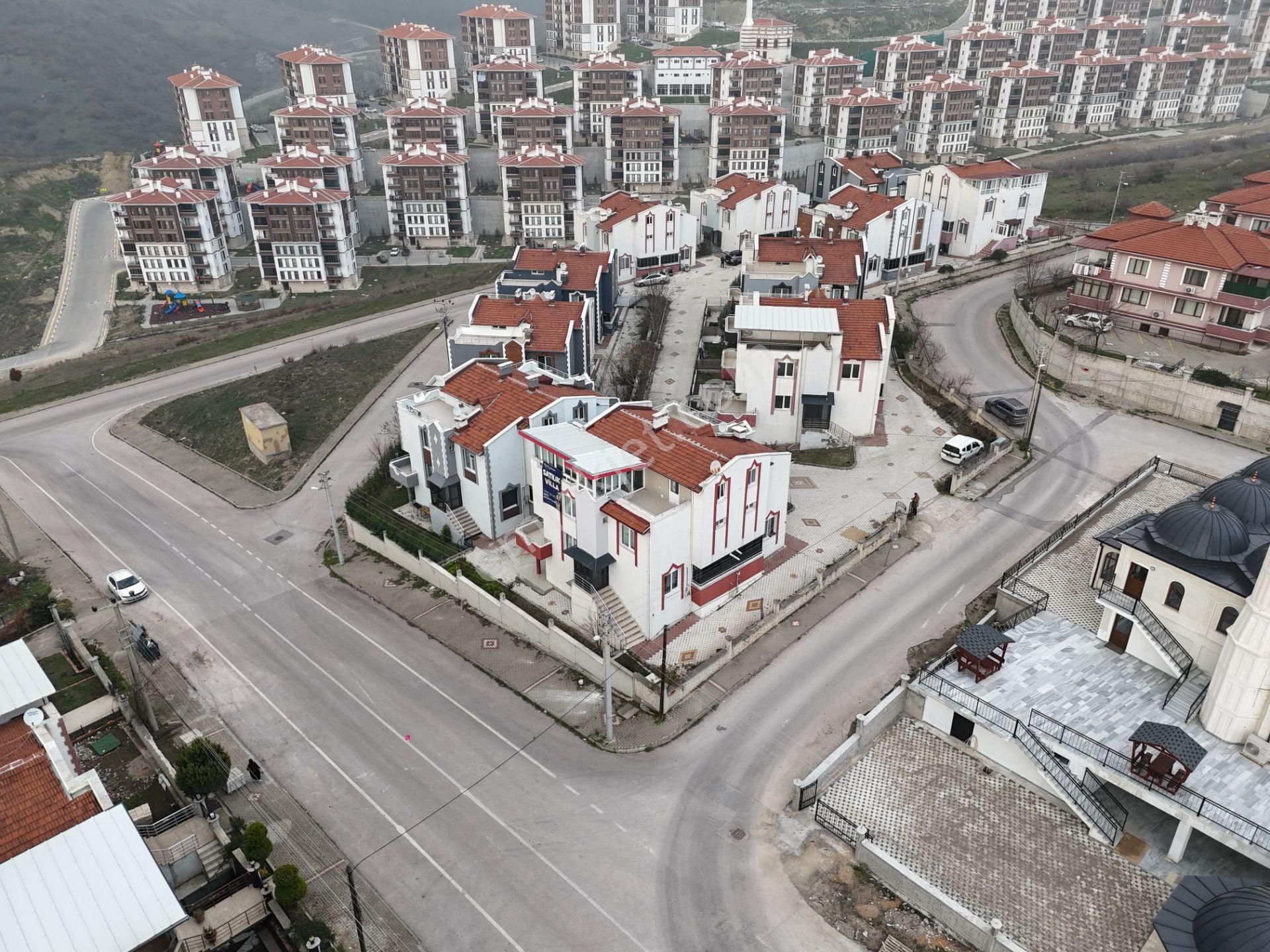 Balıkesir Karesi Kuvayi Milliye Mh. De Satılık Villa