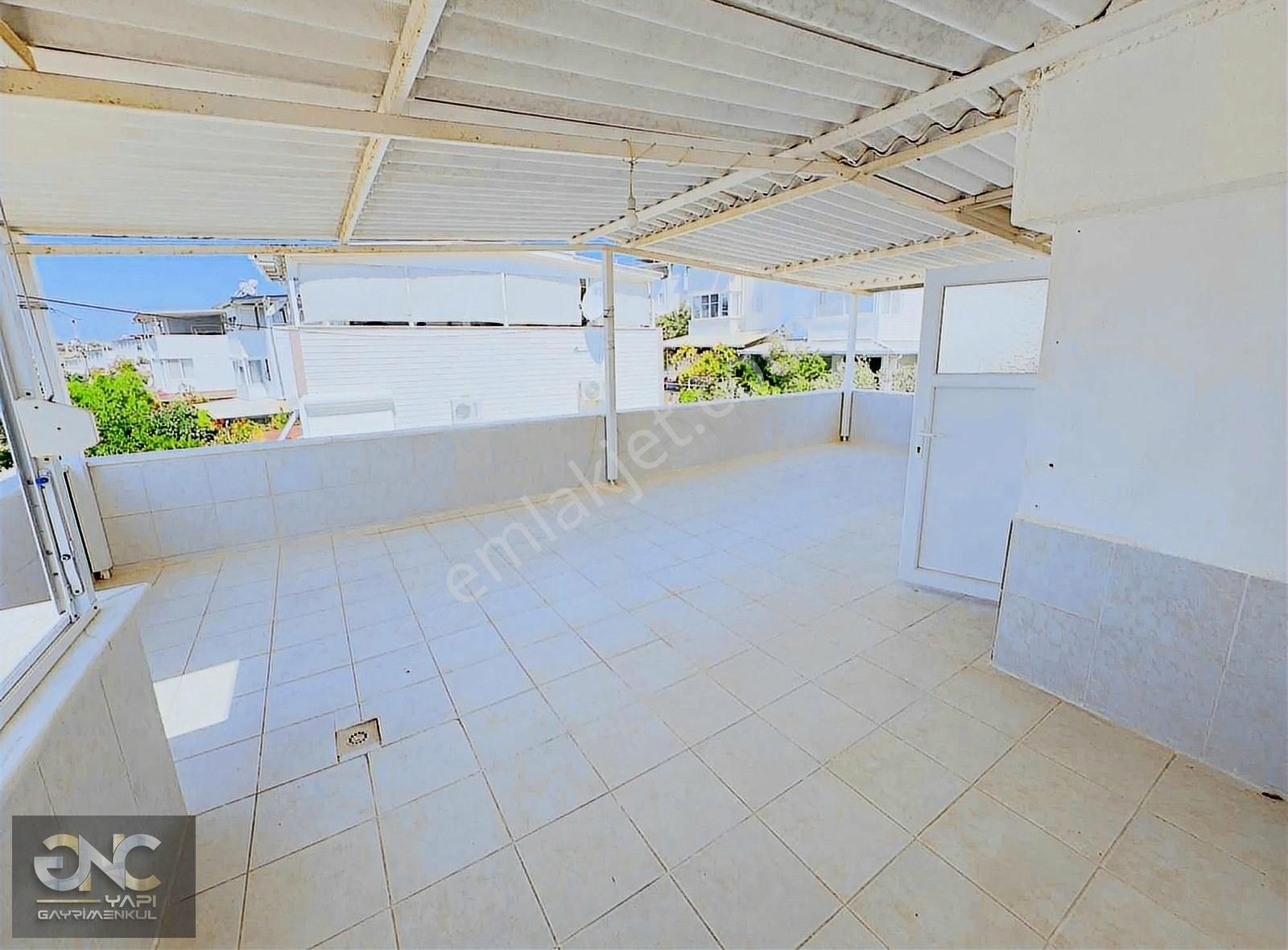 Didim Akbükte Denize 400 Metre Mesafede Geniş Bahçeli 3+1 Yazlık - Görsel 7