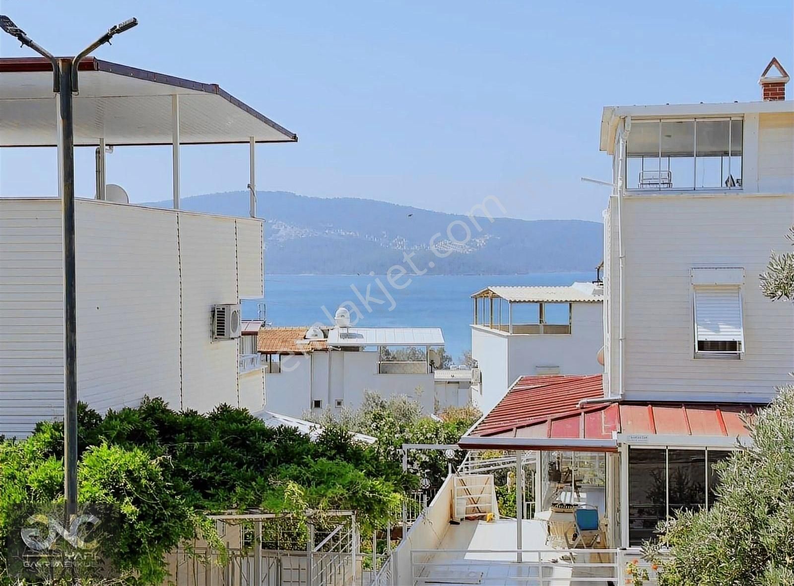 Didim Akbükte Denize 400 Metre Mesafede Geniş Bahçeli 3+1 Yazlık - Görsel 35