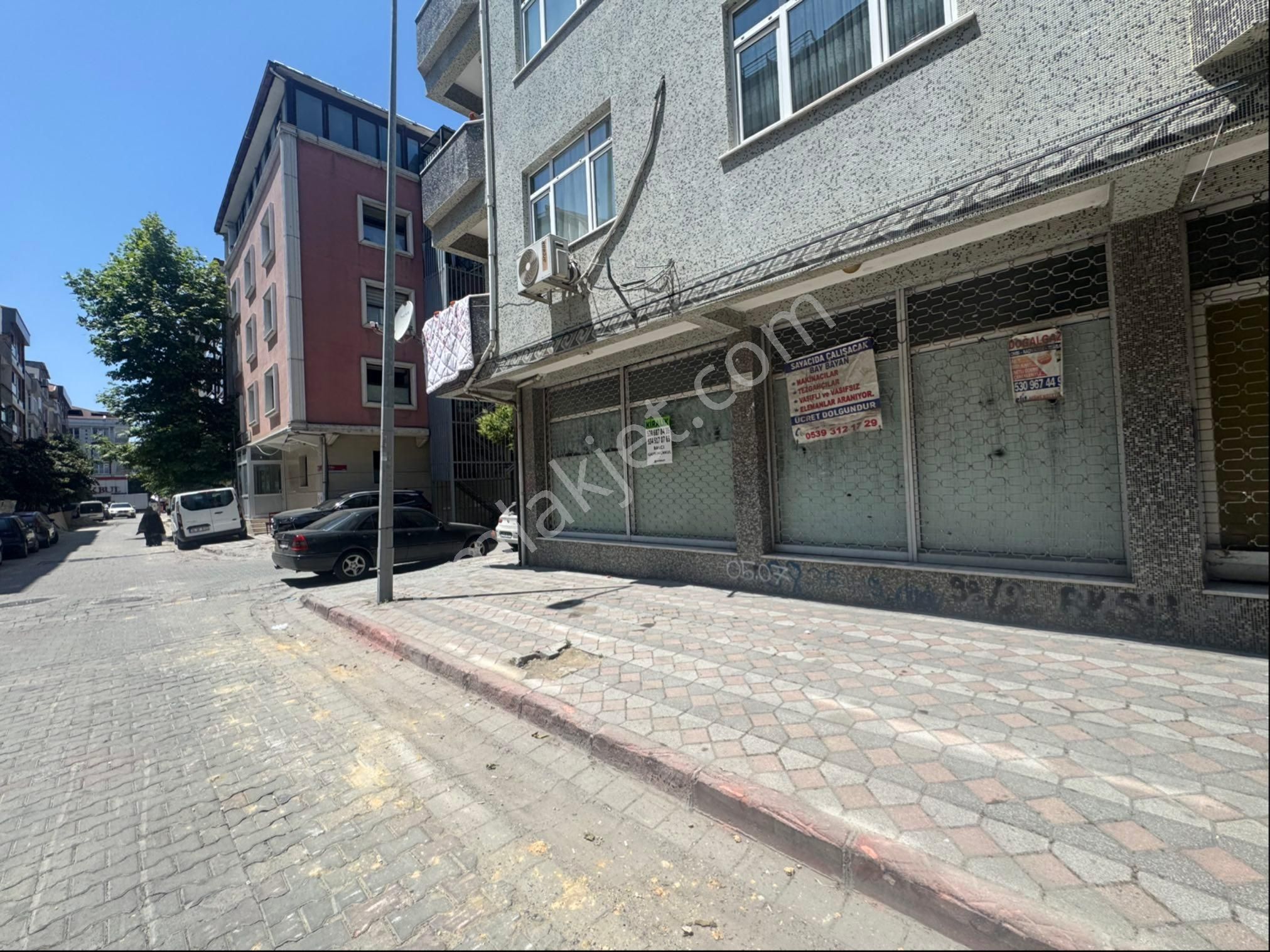 Uğurmumcu Merkezi Konum Giriş Kat Kiralık Dükkan