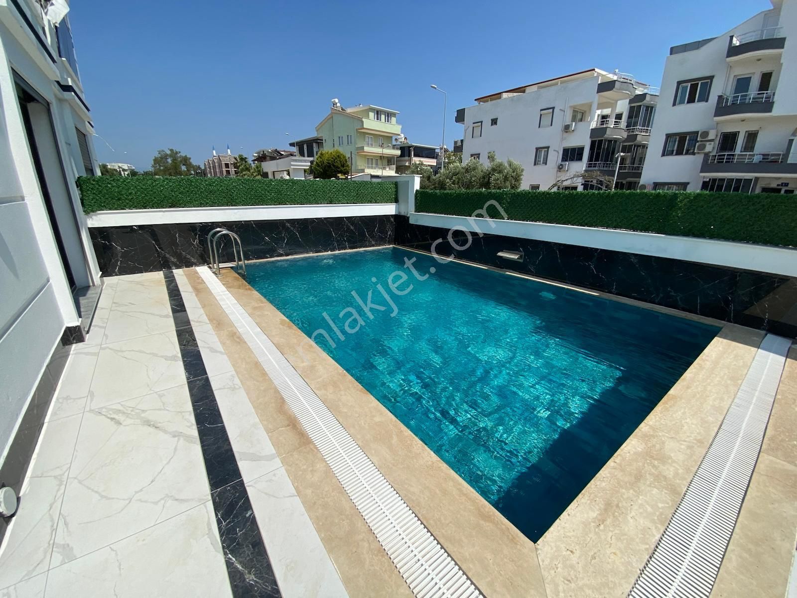 Didim Çamlık Mh Satılık Havuzlu Villa