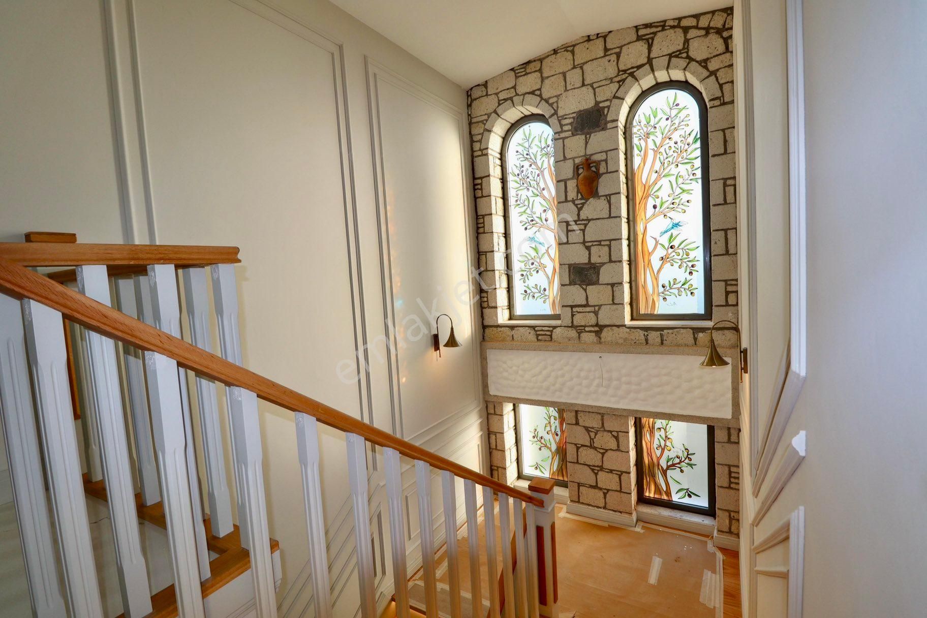 Altınoluk'ta Satılık Özel Havuzlu Villa 650 M2 Arsalı Alaçatı Villa - Görsel 30