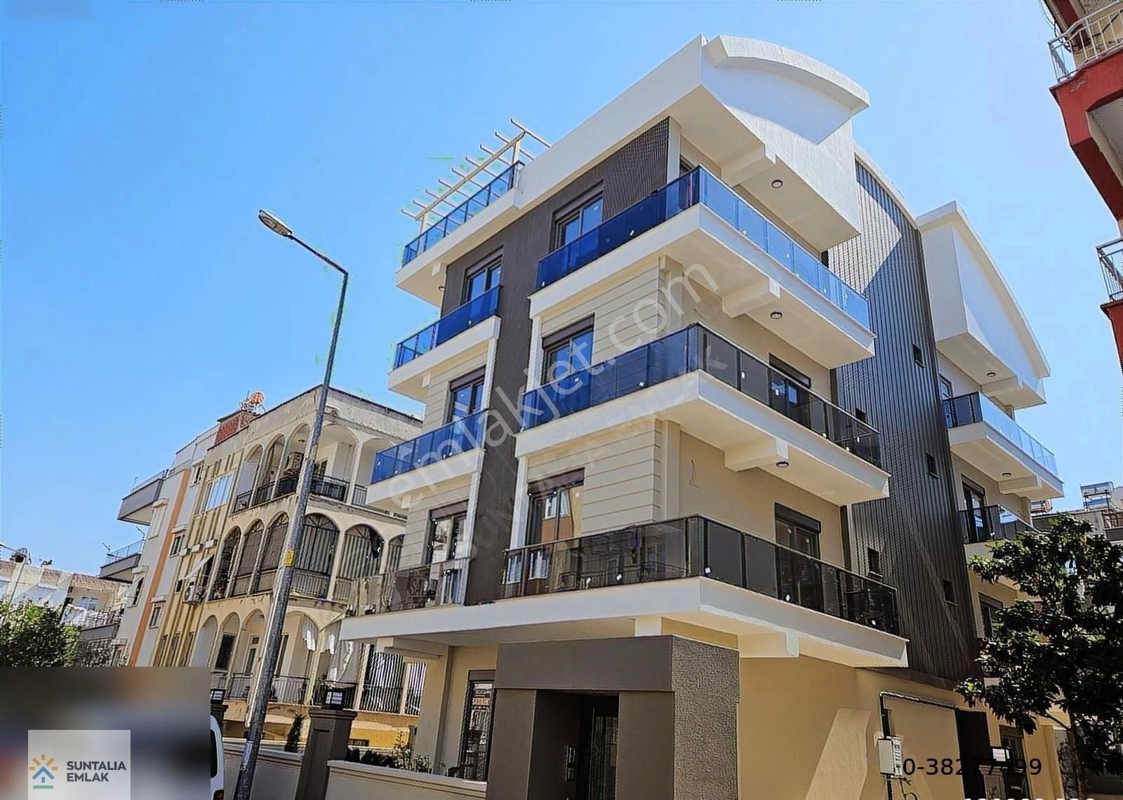 Hemen Teslim Arakat 2+1 Büyük Daire 3 Cephe Asansörlü