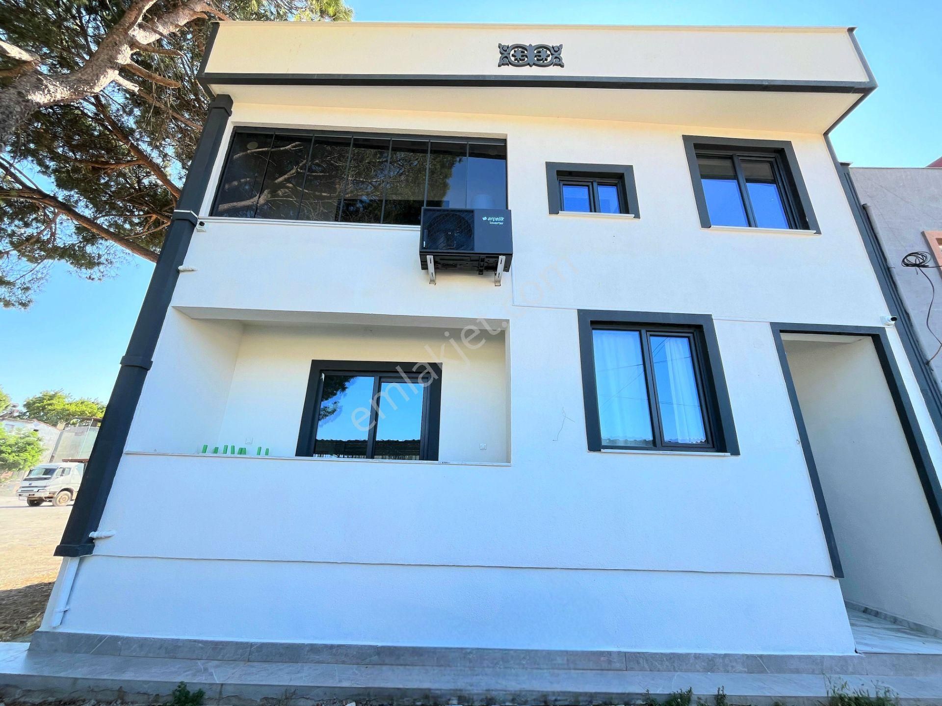 ▶ ▶akçay Körfez'den Jakuzili Doğa Manzaralı 3+1 Sıfır Satılık Dubleks Daire