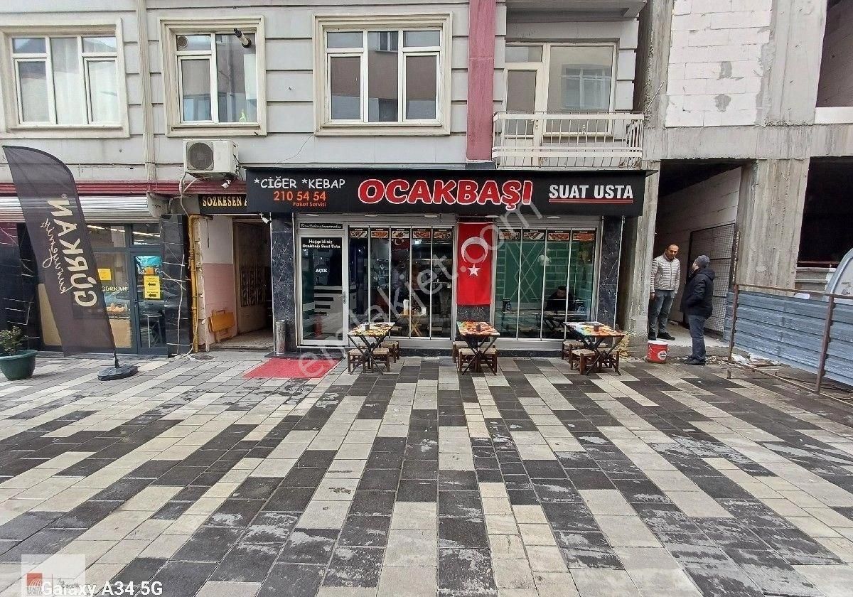 Rw'den Satılık Dükkan