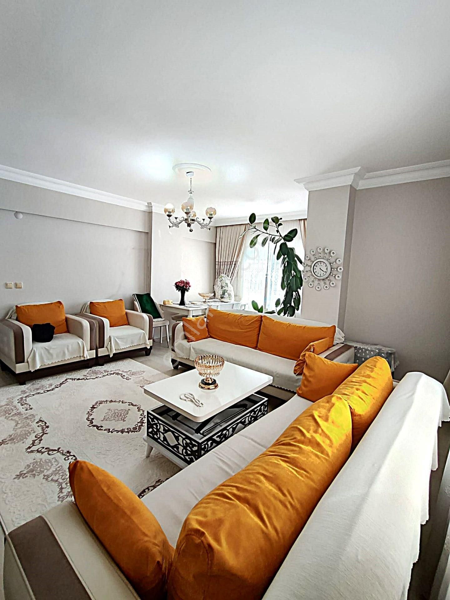 Gebze Arapçeşme Mah.geniş Kullanışlı 3+1 Ara Kat Satılık Daire