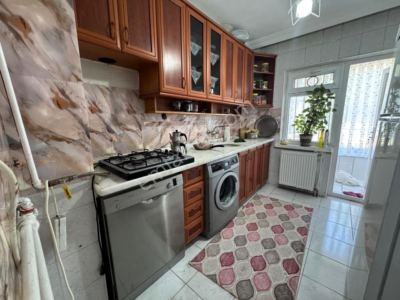 Yılmaz'dan Site İçerisinde Geniş 2+1 Yüksek Giriş Daire