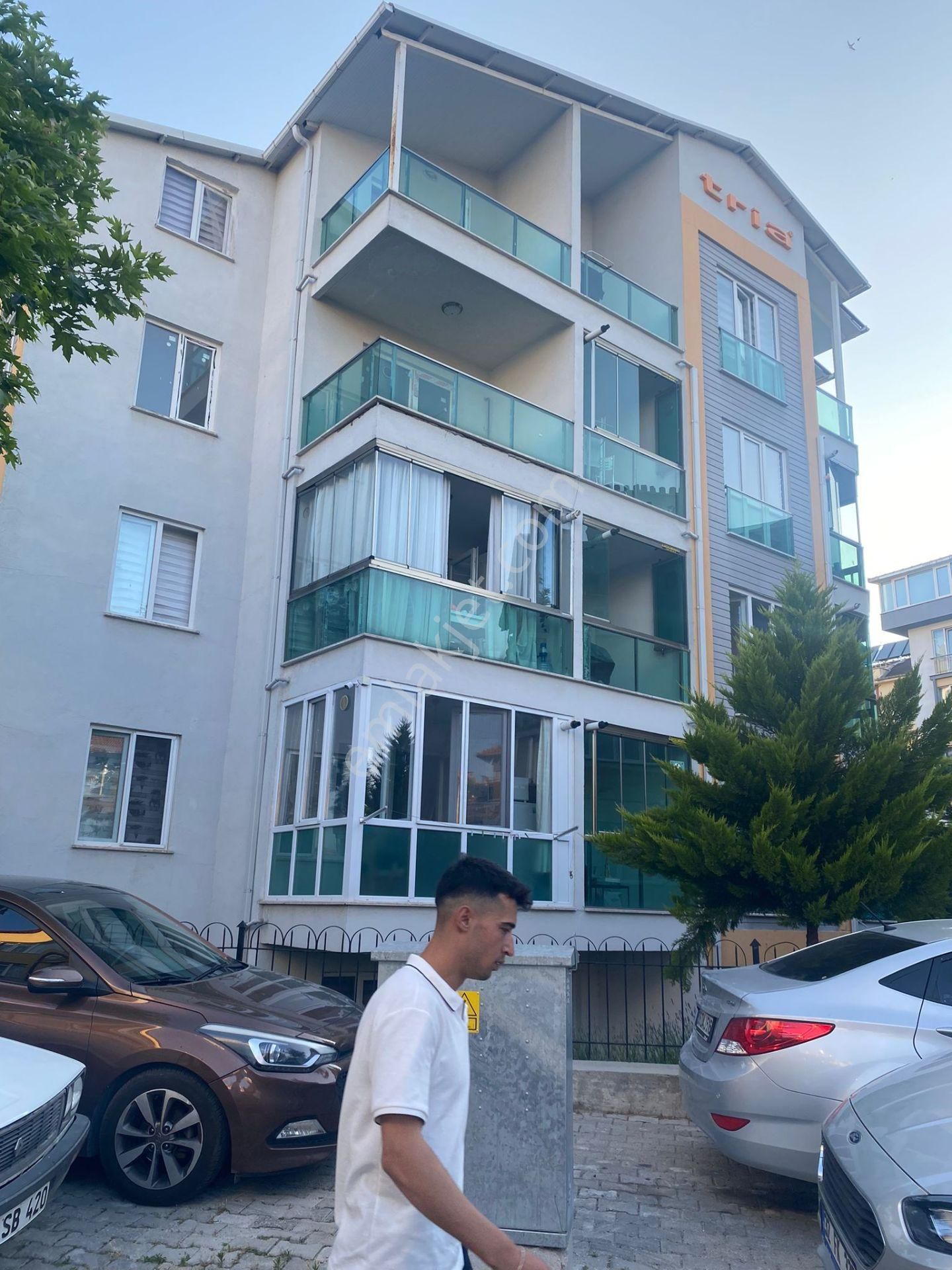Satılık Sıfır Apart Daire İstiklal Mah.ince Mavi Emlak 'tan