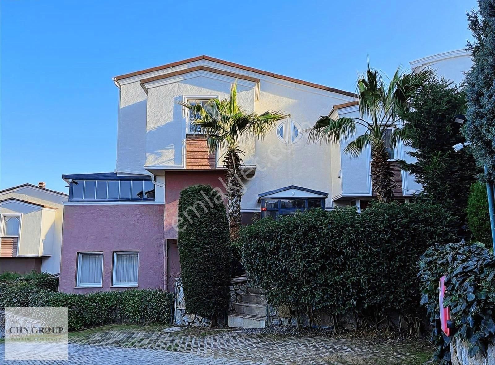 Chn Group'tan Çamlık Sekili Villalarında Eşyalı Kiralık Villa