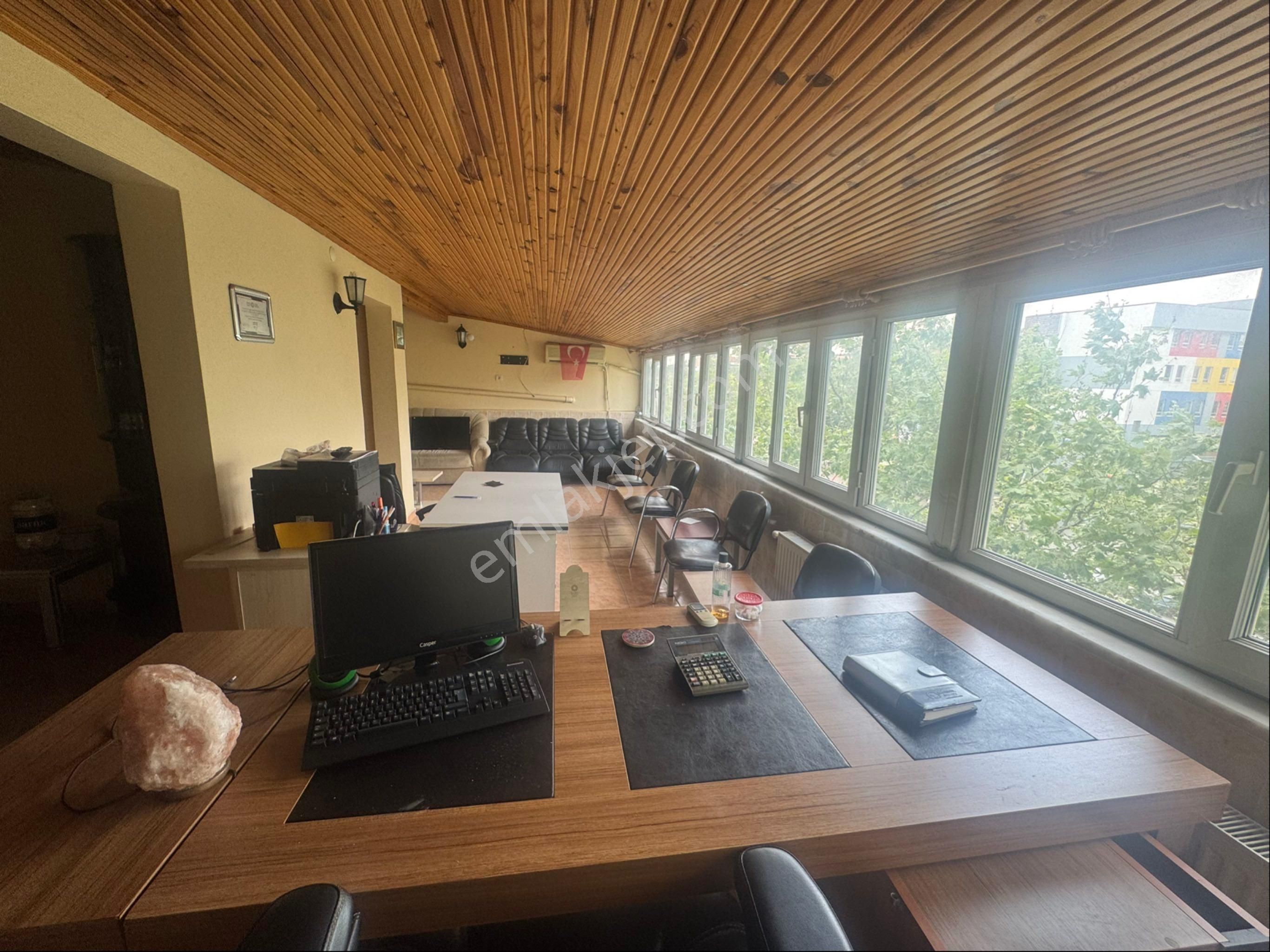 Balci Gayrimenkul Kiralık Ofis Kat