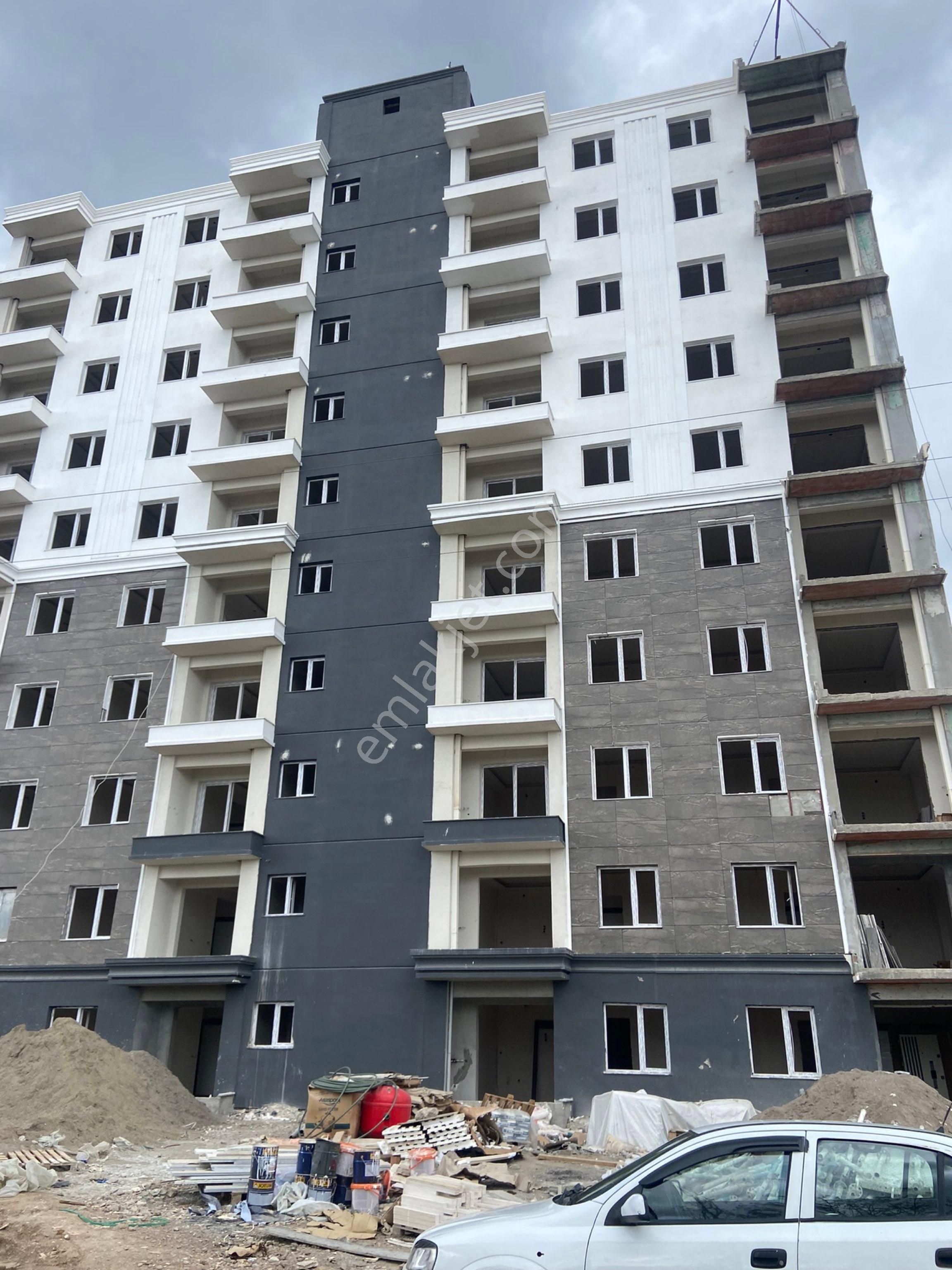 Elazığ Yolu Üzeri 2+1 Fırsat Daire