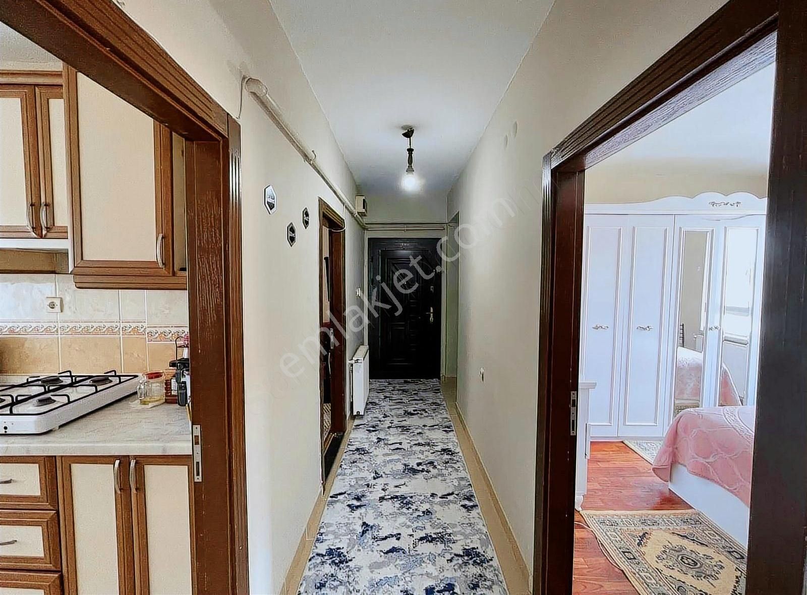 !ozandan Satılık Full Kredili 3+1 Ara Kat Daire!!
