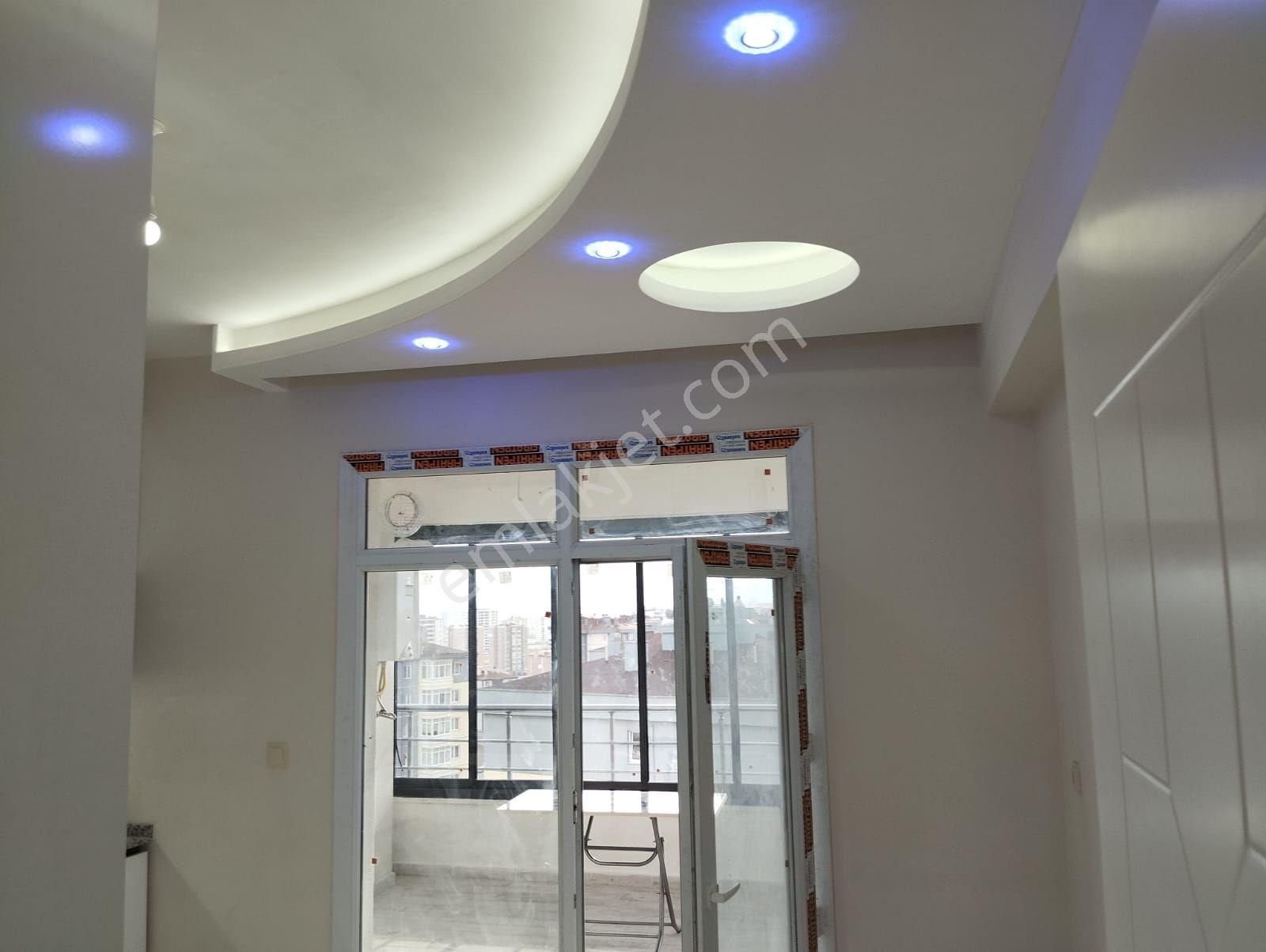 Zümrütte Havaalanına Yakın 180 M2 3+1daire - Görsel 22