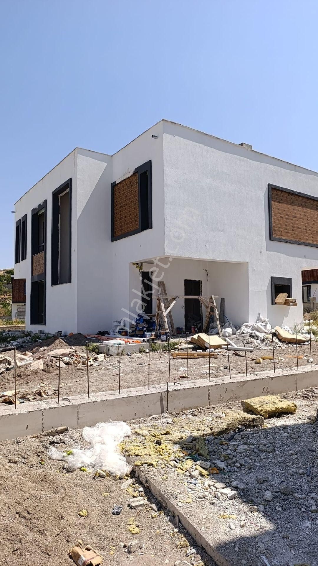 Hacılar Yolunda Satılık 607 M2 Bahçeli 6+1 Lüks Villa - Görsel 3