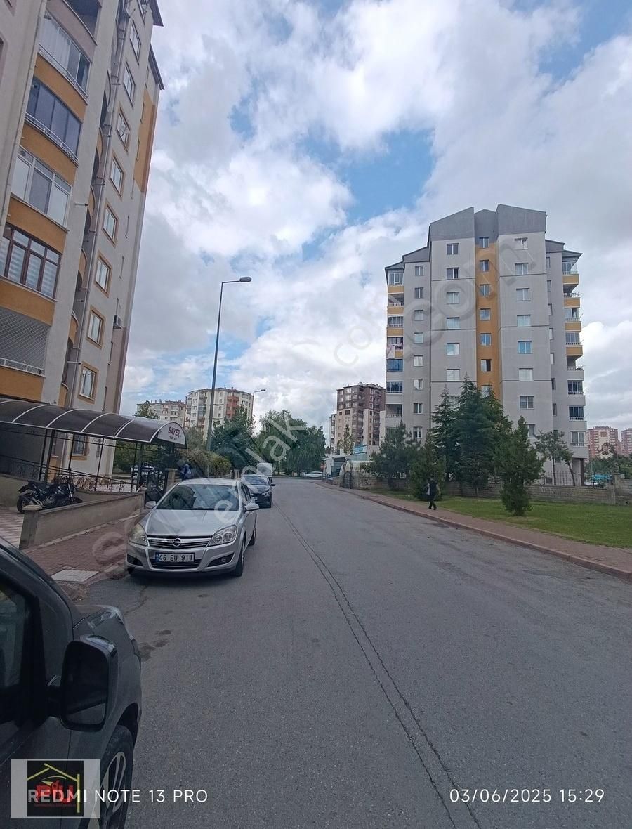 Talas Yenidoğanda Harika Konumda Satılık 3+1 Daire!!!!!!! - Görsel 2