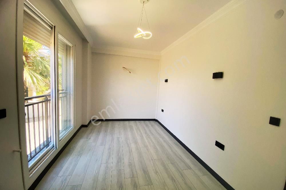 Didim Hisar Mahallesinde, Fener Caddesi Yanı, Asansörlü Sıfır Binada Satılık Köşe 2+1 Daire - Görsel 24