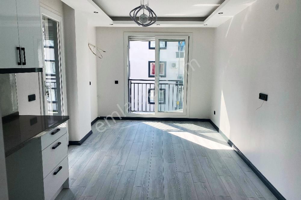 Didim Hisar Mahallesinde, Fener Caddesi Yanı, Asansörlü Sıfır Binada Satılık Köşe 2+1 Daire - Görsel 15