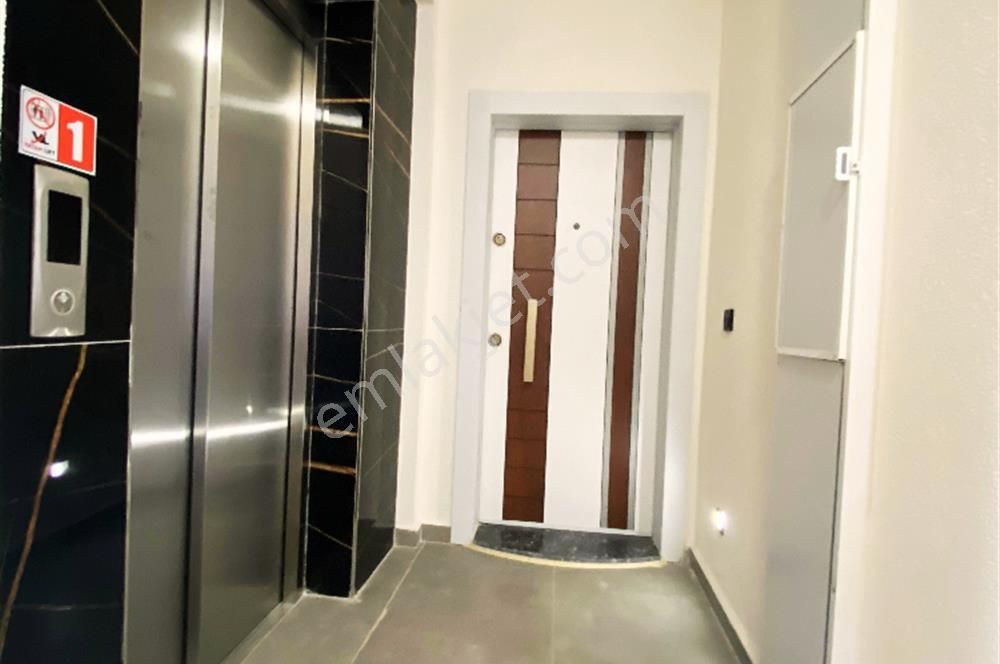 Didim Hisar Mahallesinde, Fener Caddesi Yanı, Asansörlü Sıfır Binada Satılık Köşe 2+1 Daire - Görsel 11