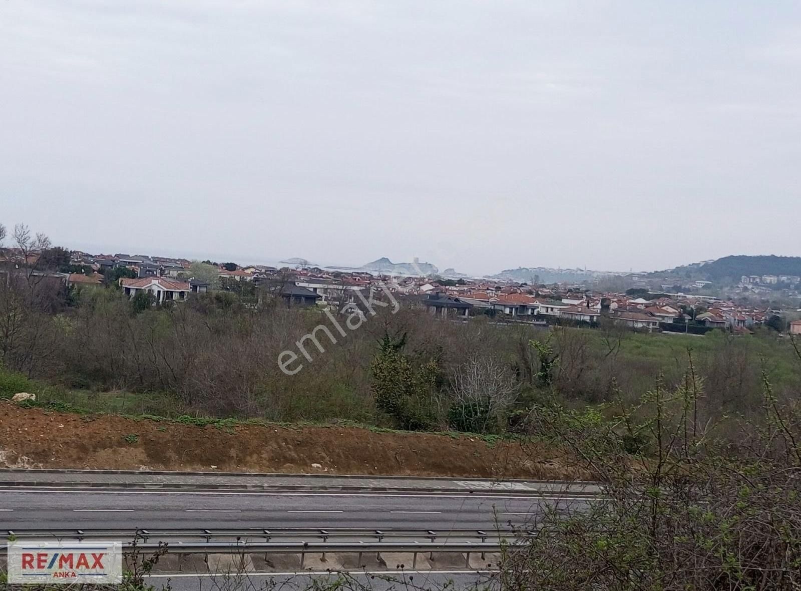 Remax Anka'dan Şilede Nadir Bulunan Deniz Manzaralı Arsa!