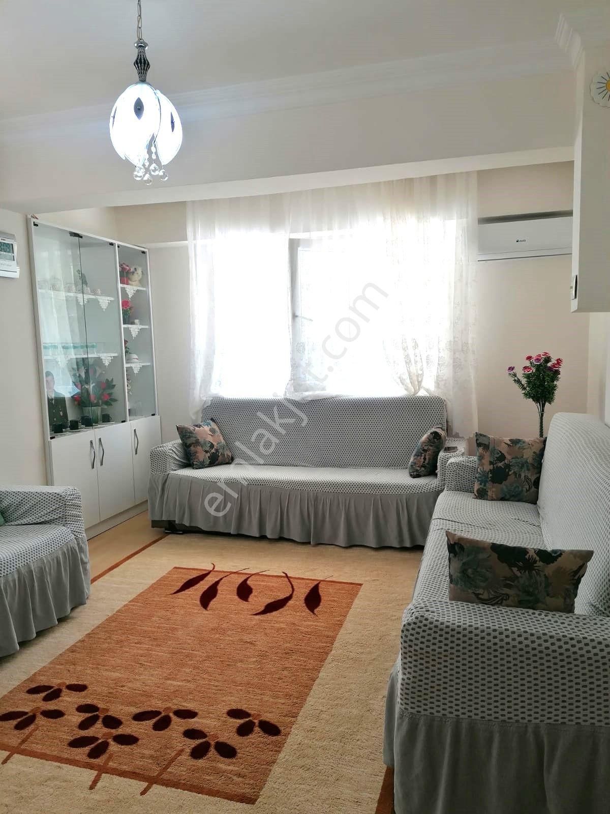 Devlet Hastanesine 5 Dakika Yürüme Mesafesinde Yüksek Zemin Kat 2+1/95 M2 Daire 2.700.000 Tl