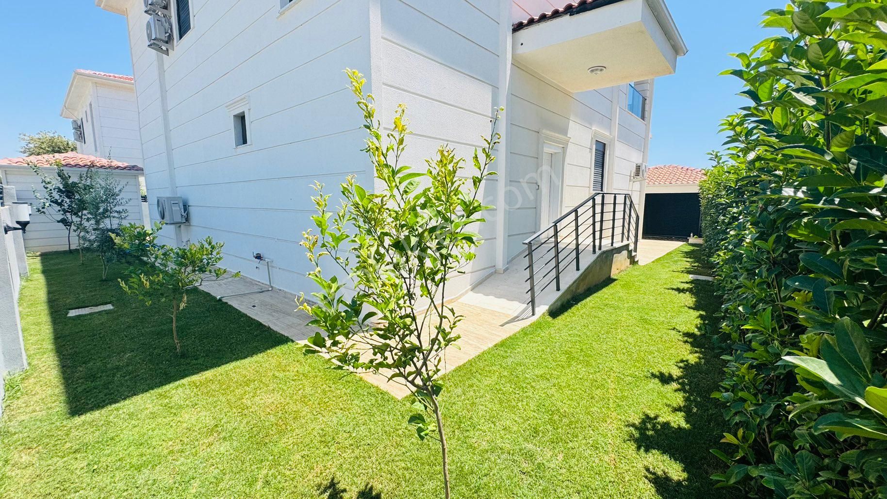 Günlük Kiralık Lüks Havuzlu Villa - Görsel 15