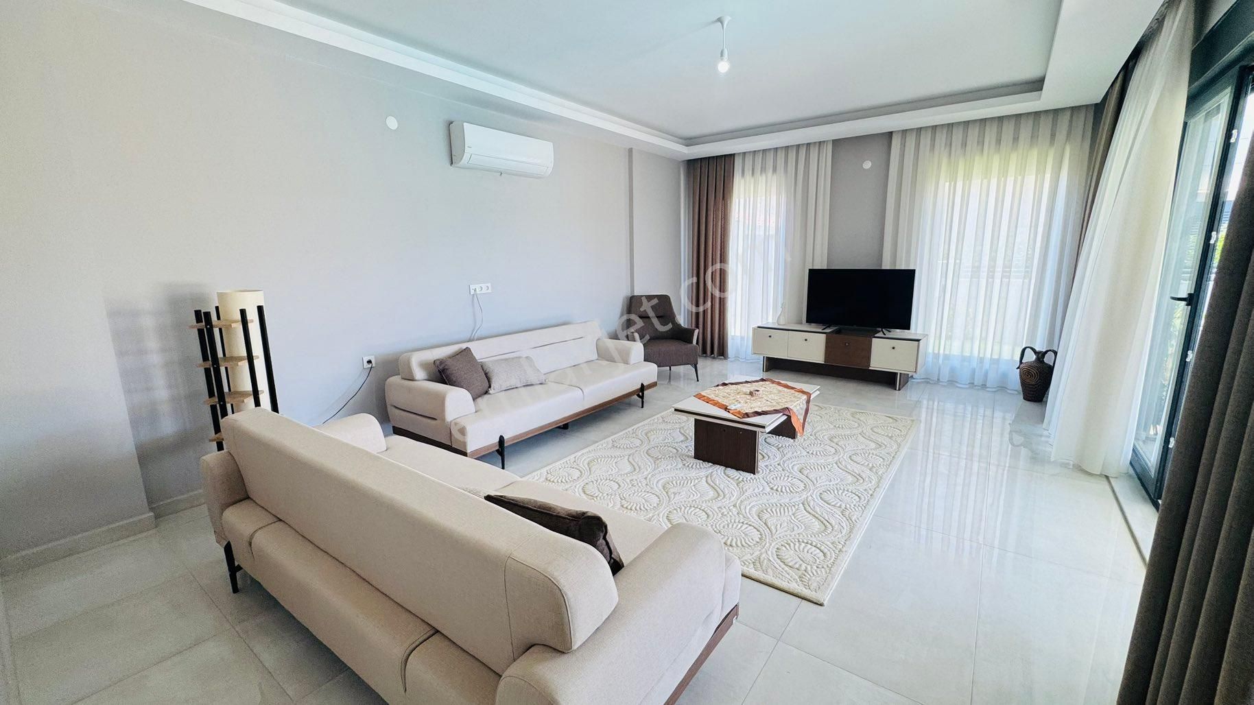 Günlük Kiralık Lüks Havuzlu Villa - Görsel 21