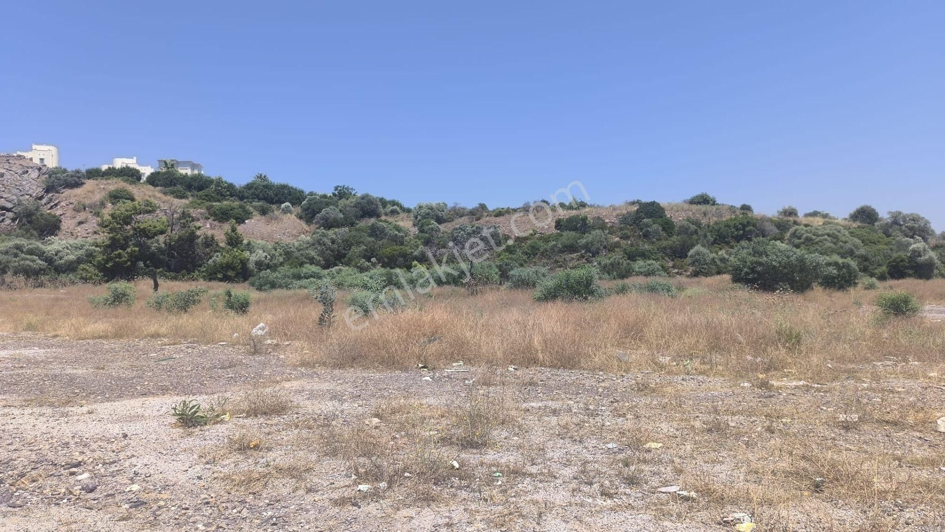 Ata Emlak'tan Merkezi Konumda Villa İmarlı 340 M2 Arsa - Görsel 4