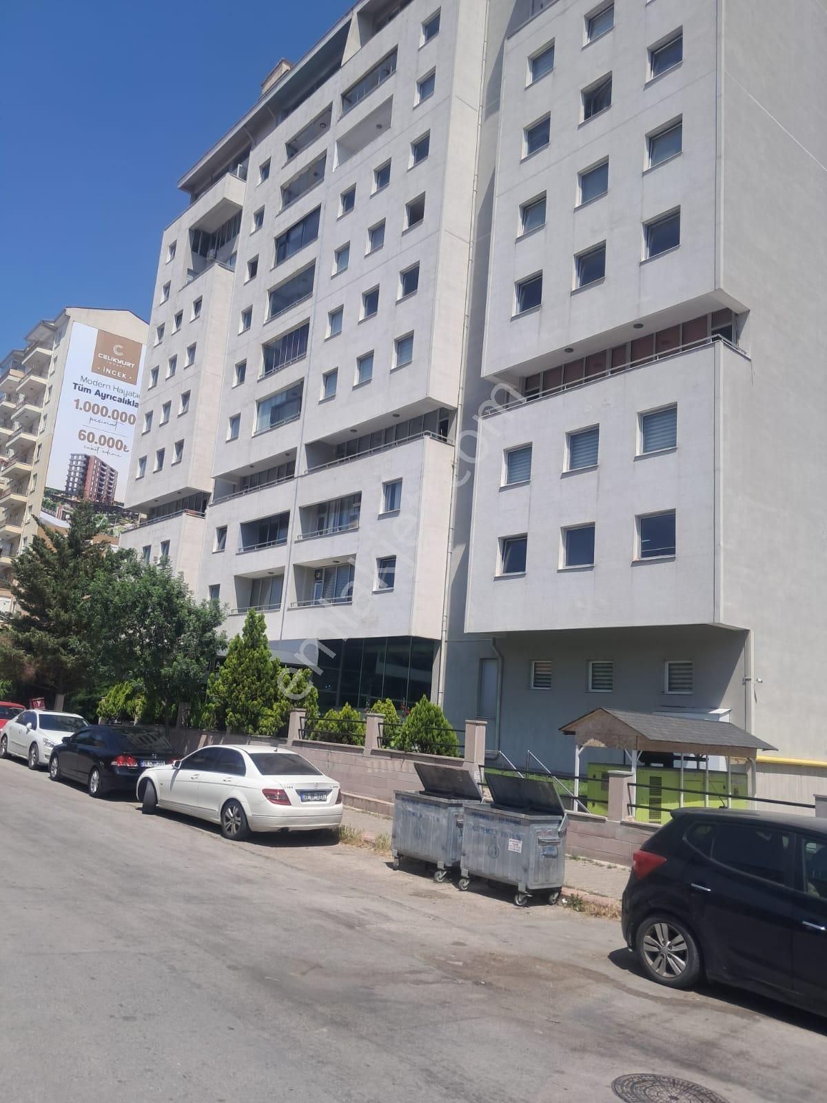 Beştepede Bulvara Cephe Milas İş Merkezinde 55 M2 Eşyalı Veya Eşyasız Ofis İşyeri Kiralık