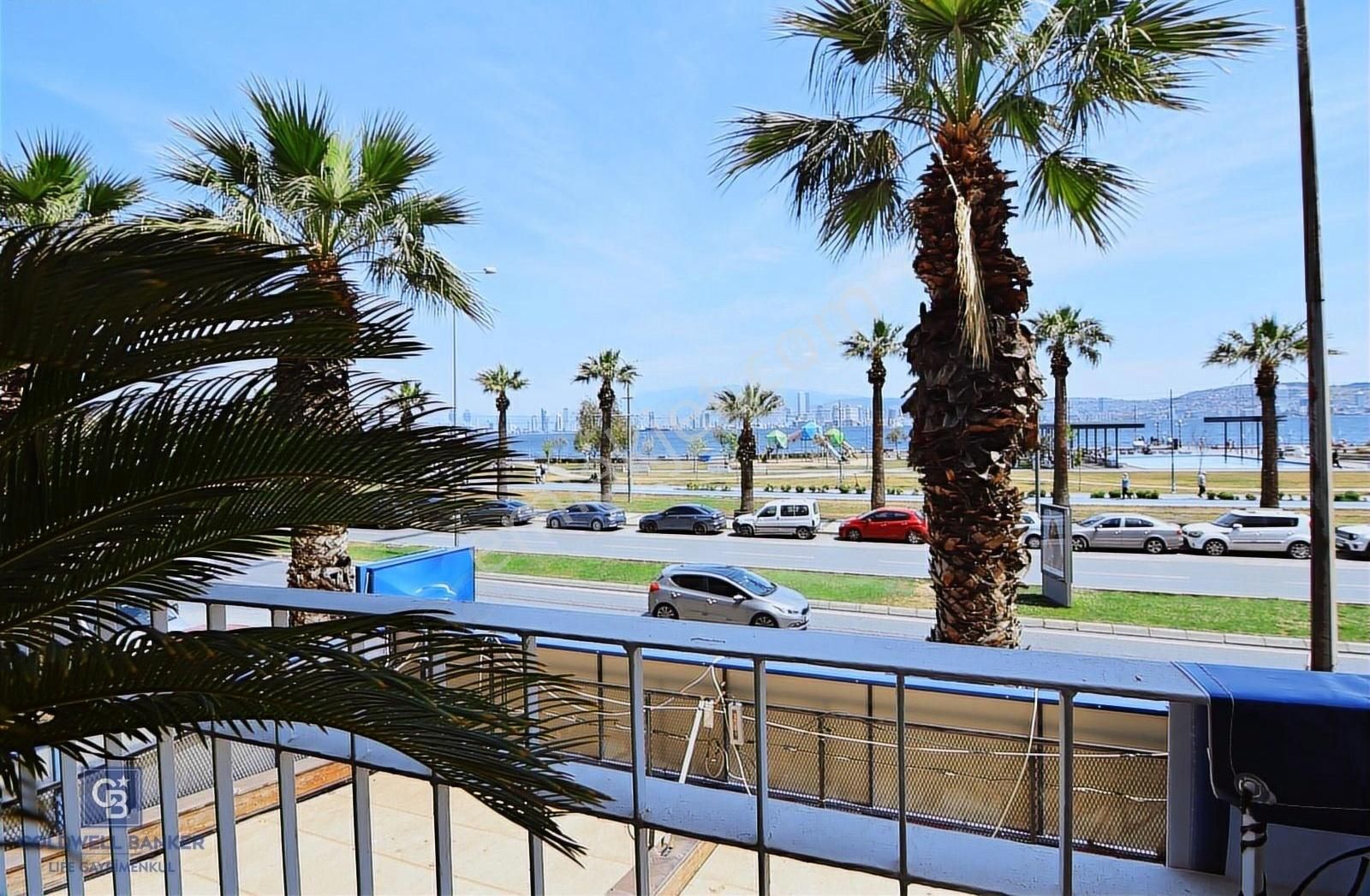 Karşıyaka Sahilde 3+1 Satılık Daire - Görsel 20