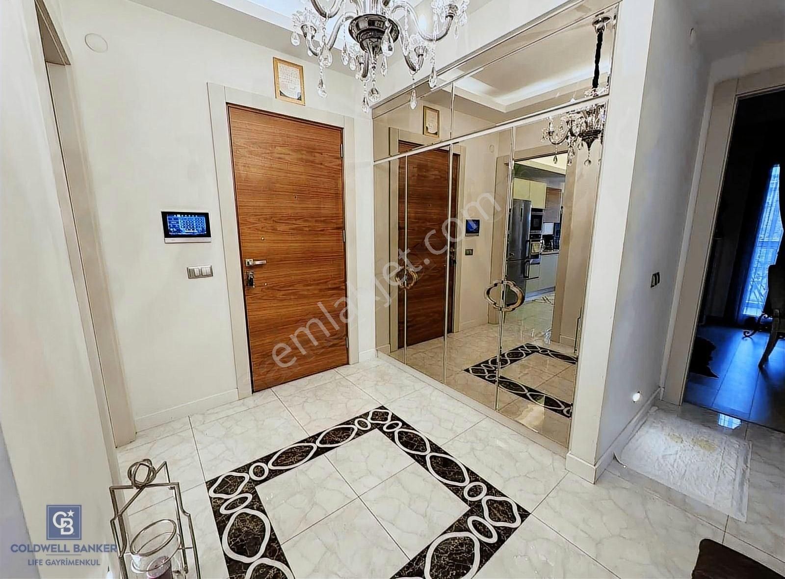 B Life Ataşehir Sitesinde Özel Tadilatlı Büyük 3+1 Satılık Daire - Görsel 3