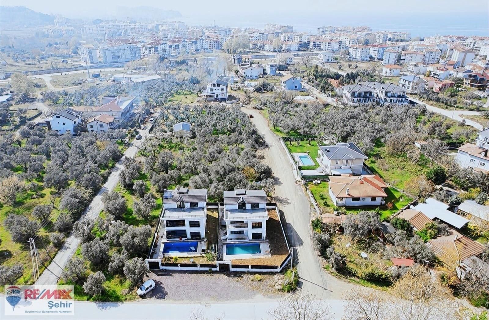 Yalova Çınarcık Teşvikiyede Doğayla İç İçe, Satılık Sıfır Villa